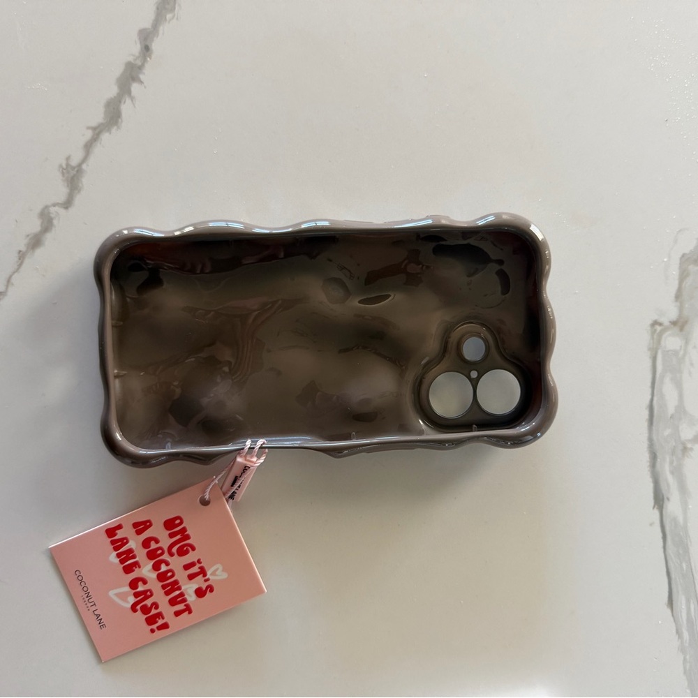 Phone case - Picture 4 of 5